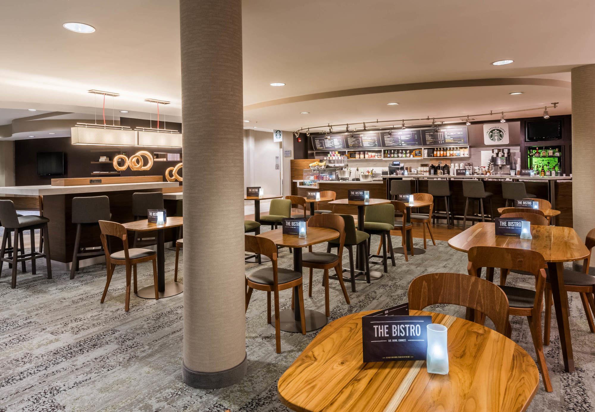 普罗维登斯林肯万怡酒店 外观 照片